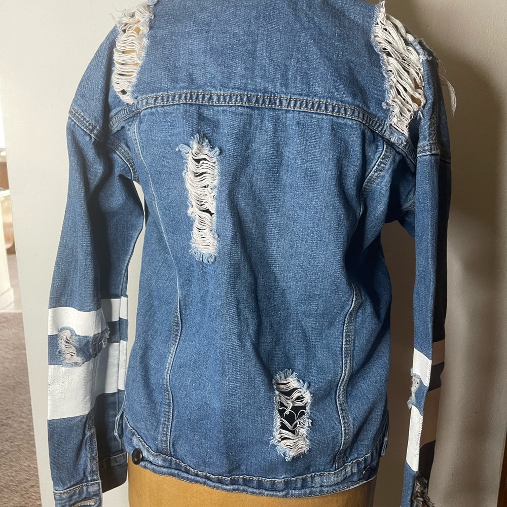 denim jacket - Picture 12 of 17